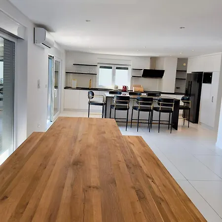 Villa Villa 6Bedrooms Sumartin