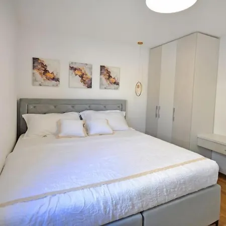 Villa 6Bedrooms Sumartin Villa Sumartin