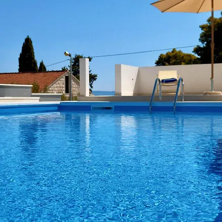 Villa Villa 6Bedrooms Sumartin *